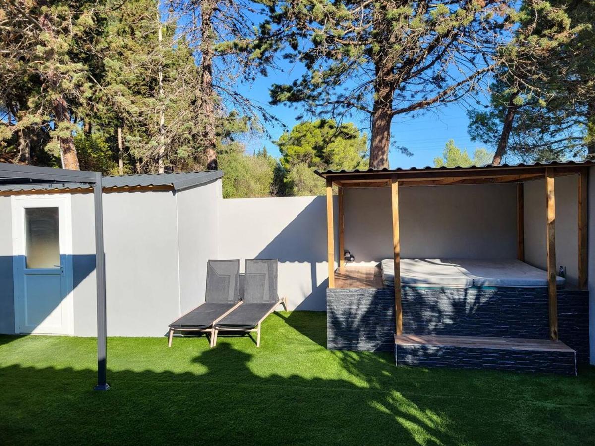 Appartement Jacuzzi Narbonne Exterior foto