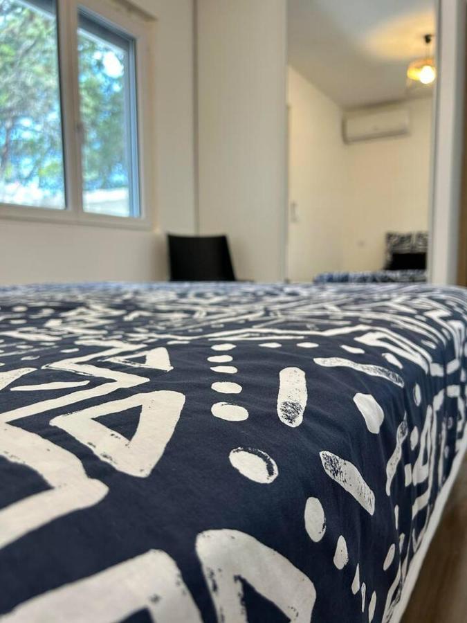 Appartement Jacuzzi Narbonne Exterior foto