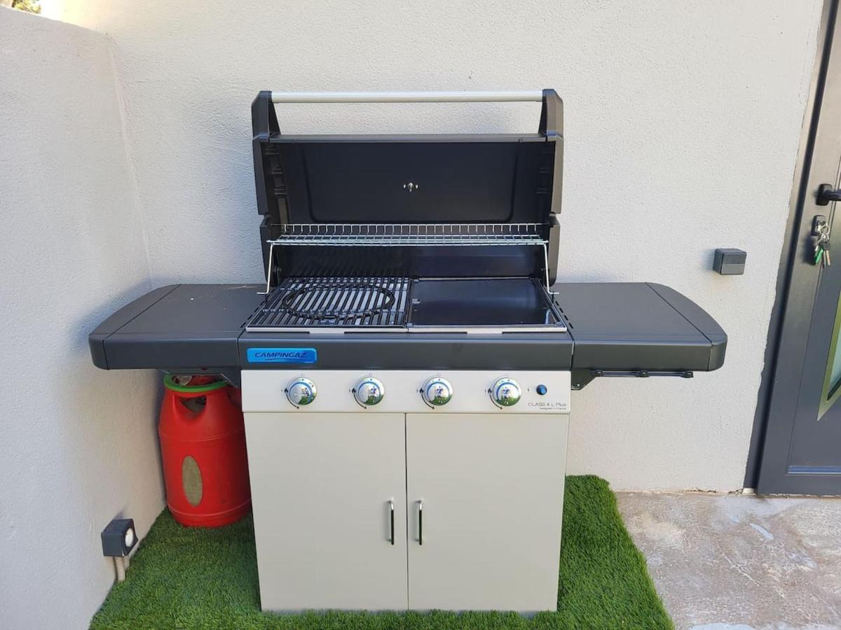 Appartement Jacuzzi Narbonne Exterior foto