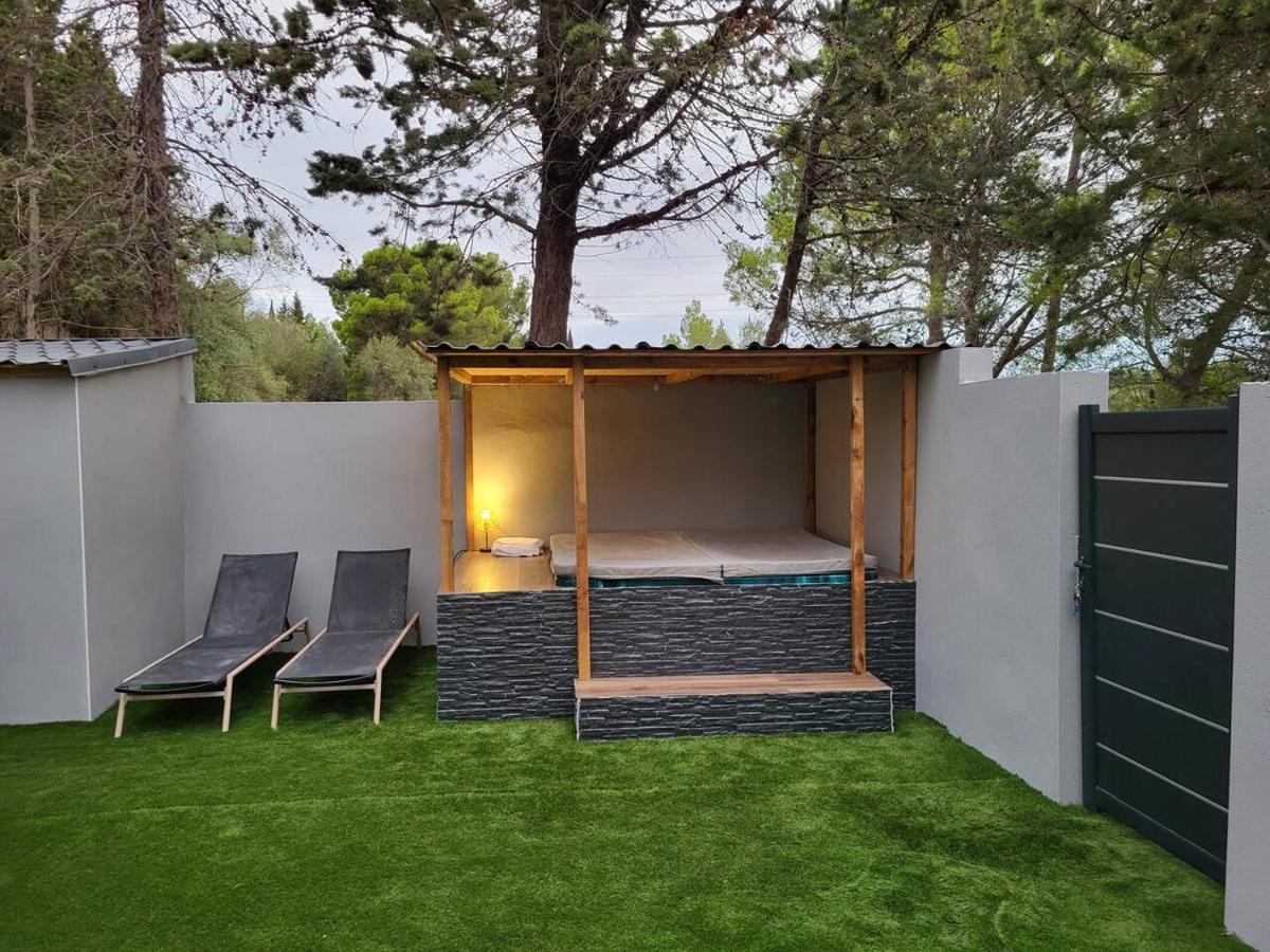 Appartement Jacuzzi Narbonne Exterior foto