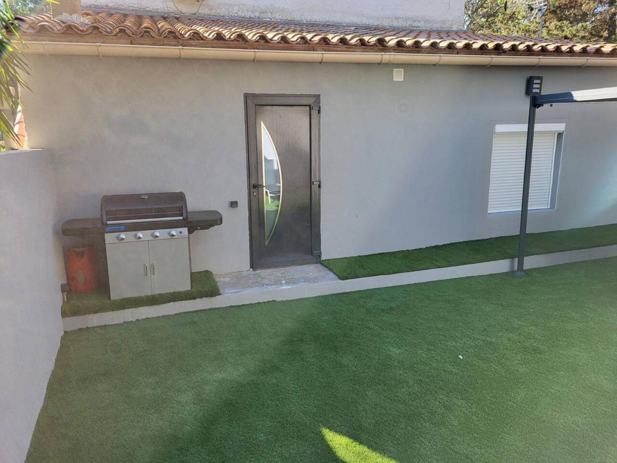 Appartement Jacuzzi Narbonne Exterior foto